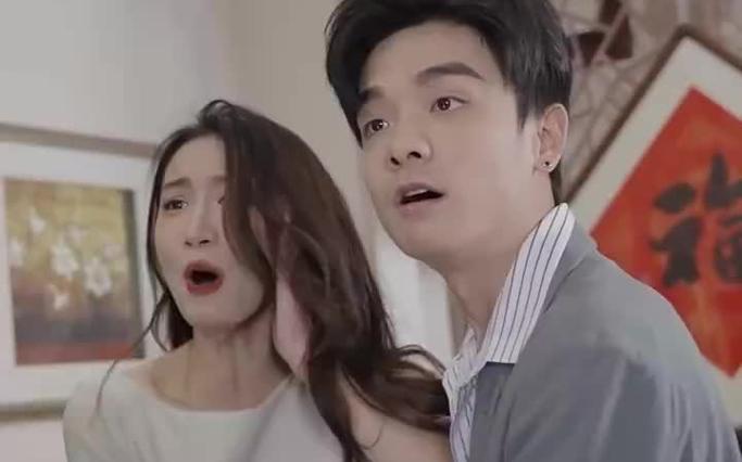 不裝了，腳踹渣男后我成了全球女戰(zhàn)神(全集)