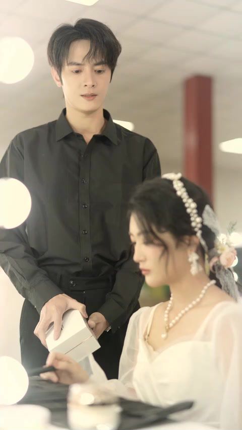 換臉歸來，我讓總裁跪地求饒(全集)