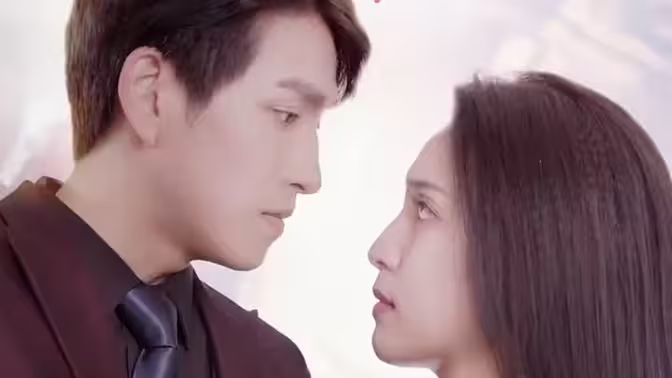 分手后閃婚了男?？偛?全集)